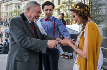 Prezydent oddał studentom klucze do bram miasta