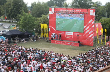 Mecz Polska-Senegal w krakowskiej strefie kibica