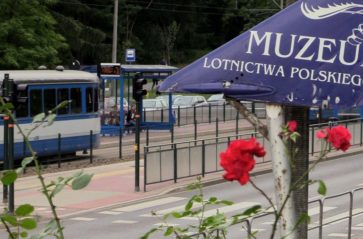 „Chłopaki nie płaczą” w krakowskich tramwajach!
