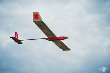 Studenci AGH zaprezentowali samolot solarny