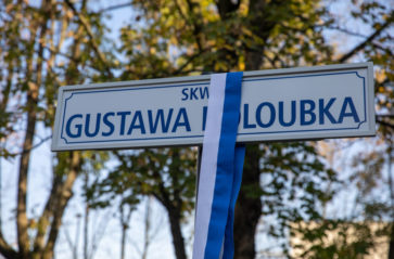 Gustaw Holoubek ma swój skwer w Krakowie