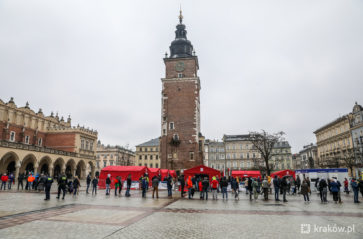 Wystartował mobilny punkt szczepień na Rynku