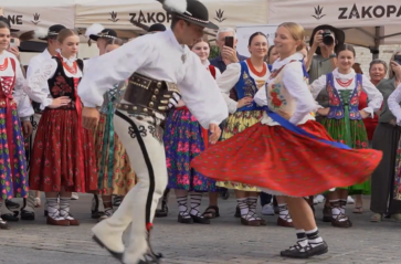 Zakopane zaprasza do Krakowa! Tegoroczne lato zaczęło się na Rynku Głównym
