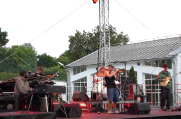 Koncert jazzowy w ogrodzie botanicznym