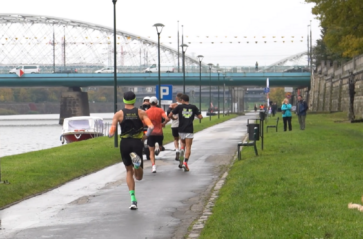 Rekordowa liczba zawodników na mecie 11. PKO Cracovia Półmaratonu Królewskiego