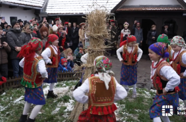 Chochoł znowu stanął przed Rydlówką