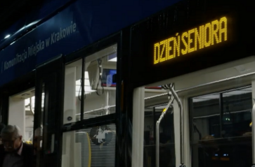 Dzień Seniora w nowohuckiej zajezdni